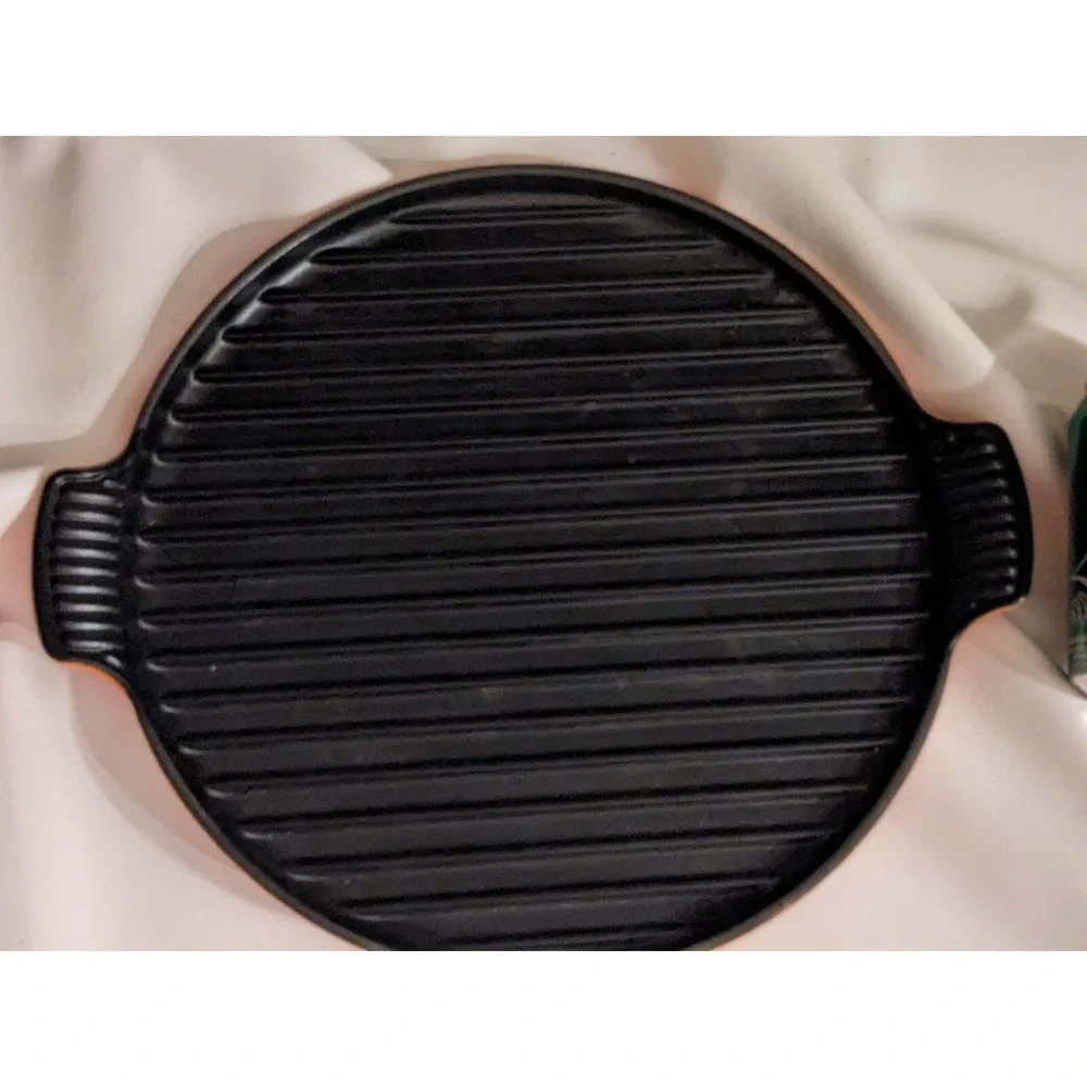 Le Creuset 32 Grill Griddle Pan Flame Orange Bistro Round France Non Stick 12.5